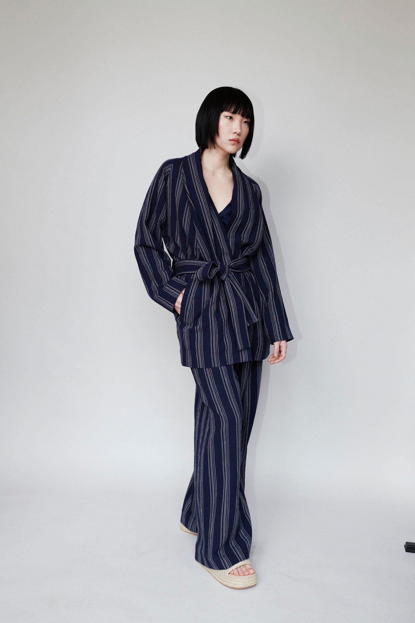 CHŌWA TROUSERS DARK BLUE / STRIPED