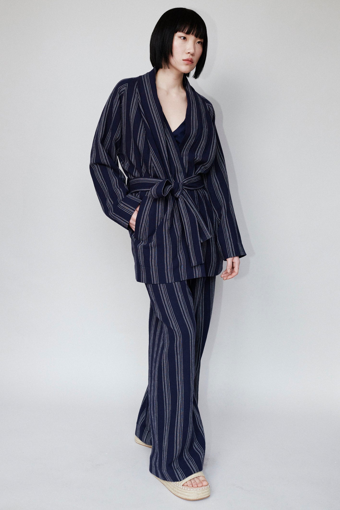CHŌWA TROUSERS DARK BLUE / STRIPED